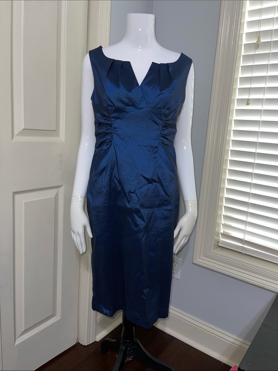 Adrianna Papell Dresses & Skirts - Adrianna Papell Blue Shimmer Sheath Cocktail Dress Ruched Split Neck. #0349